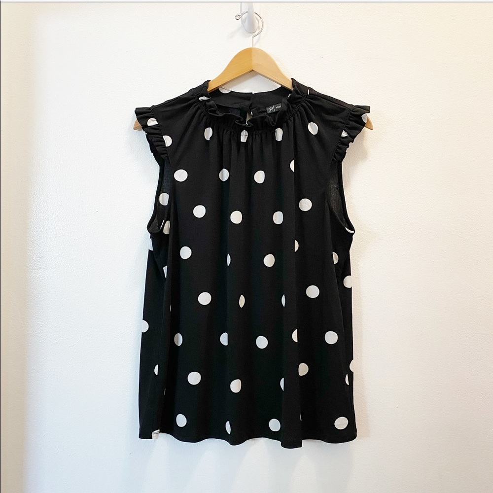 Adrianna Papell || Ruffle Mock Neck Top